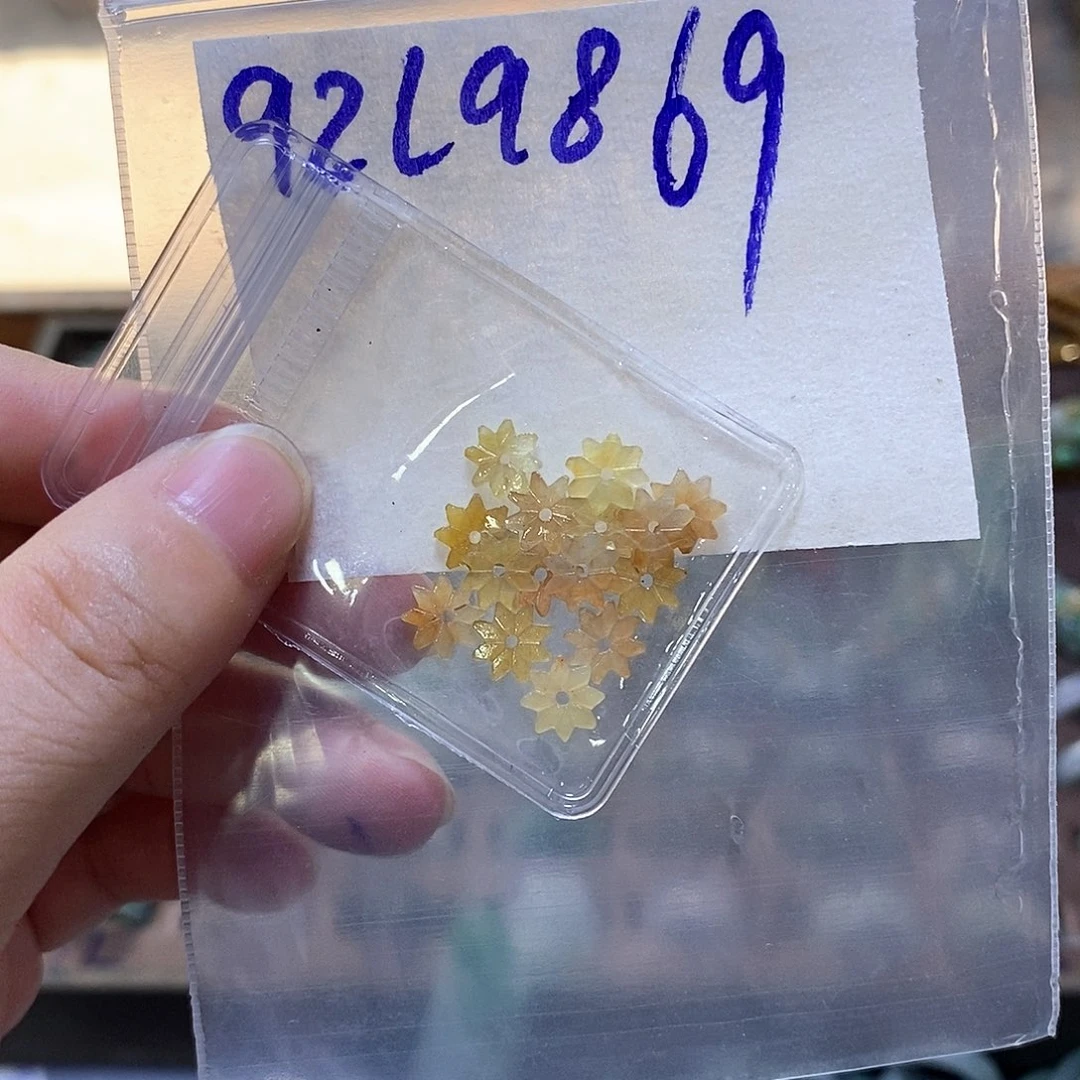 未镶嵌定制翡翠翡翠