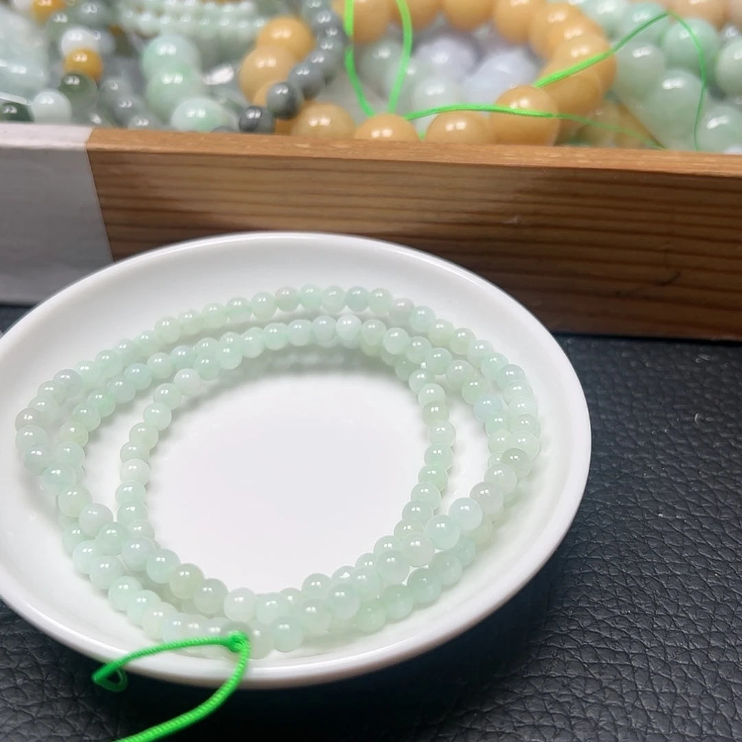 【闪购商品】手链翡翠未镶嵌俊*卡4+