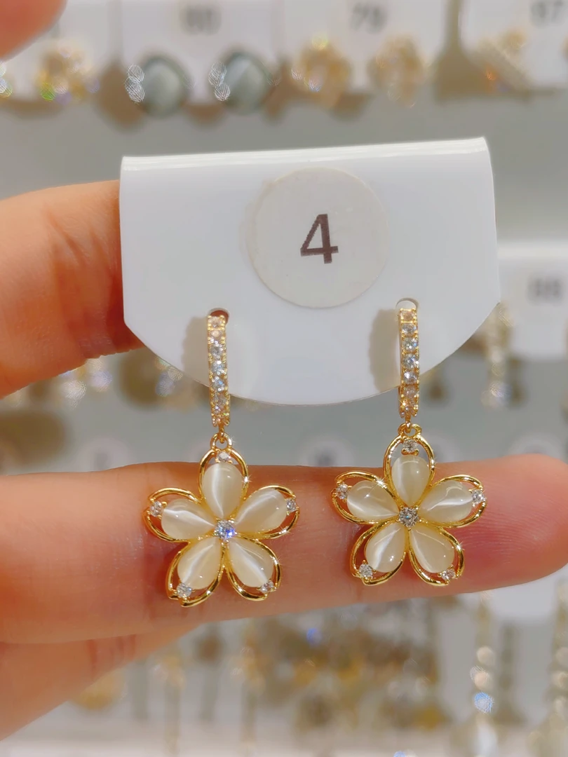 铜合金耳饰 4号轻奢五叶花耳扣经典百搭款