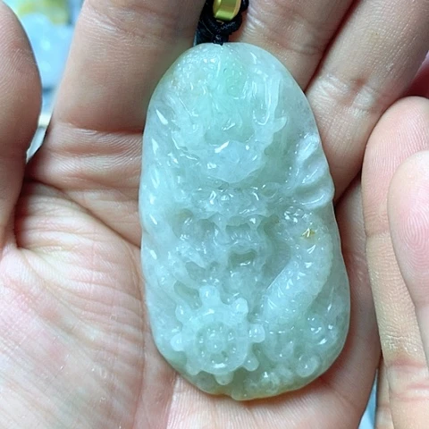 翡翠颈饰未镶嵌天然缅甸翡翠a货