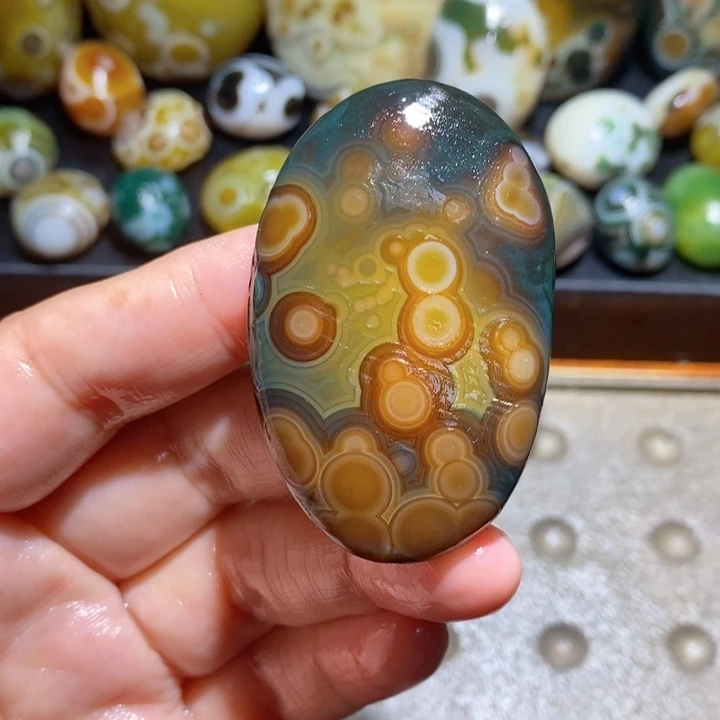 未镶嵌玛瑙/玉髓珠宝半成品76