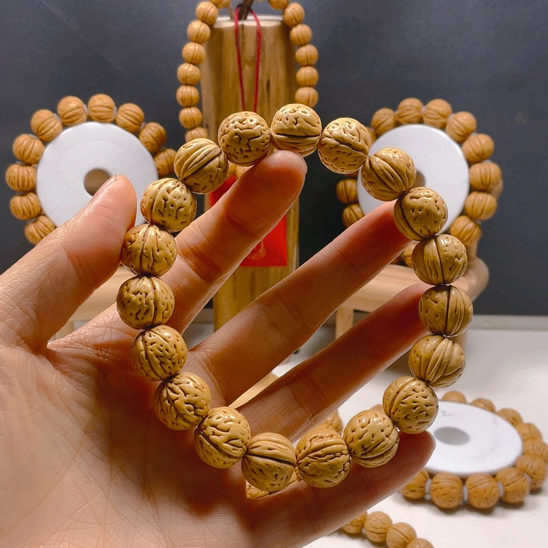 光*强桃核手串桃核手串