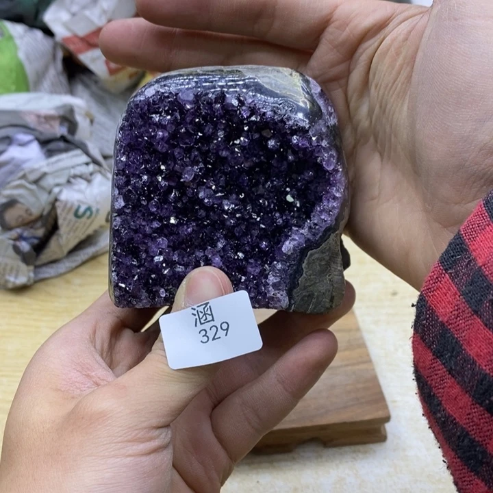 水晶大型摆件（非配饰）未镶嵌