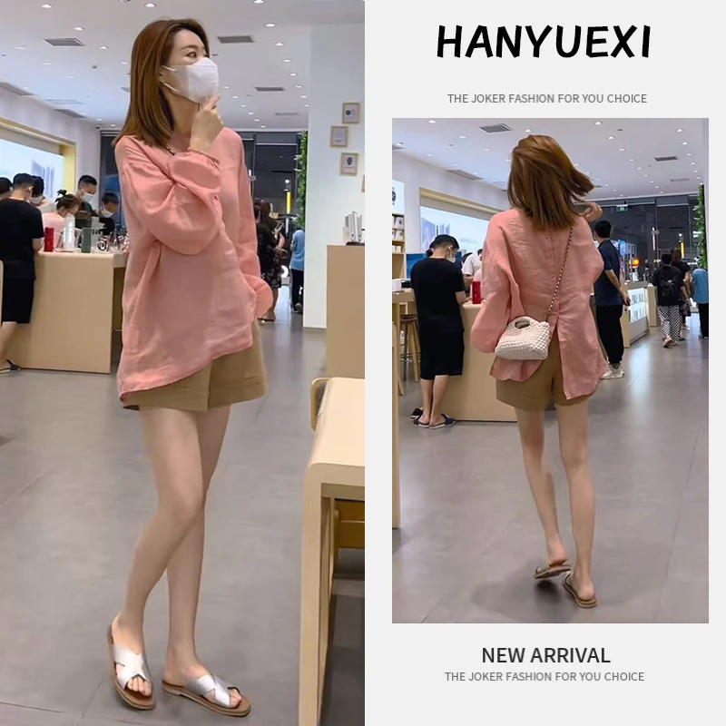 今年流行穿搭一整套2025新款后背开扣时尚衬衫上衣休闲短裤两件套