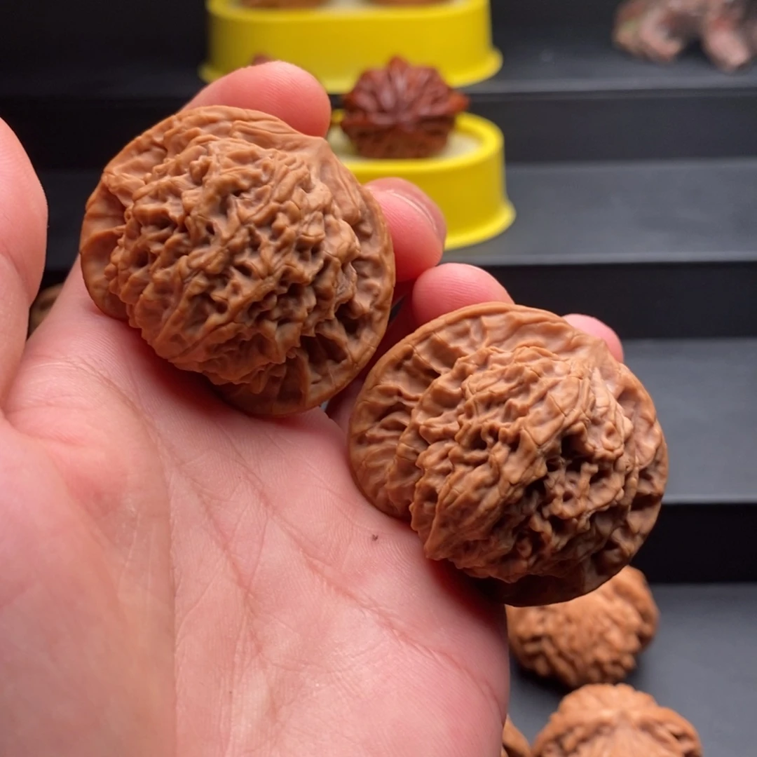 把件文玩核桃盘龙纹45