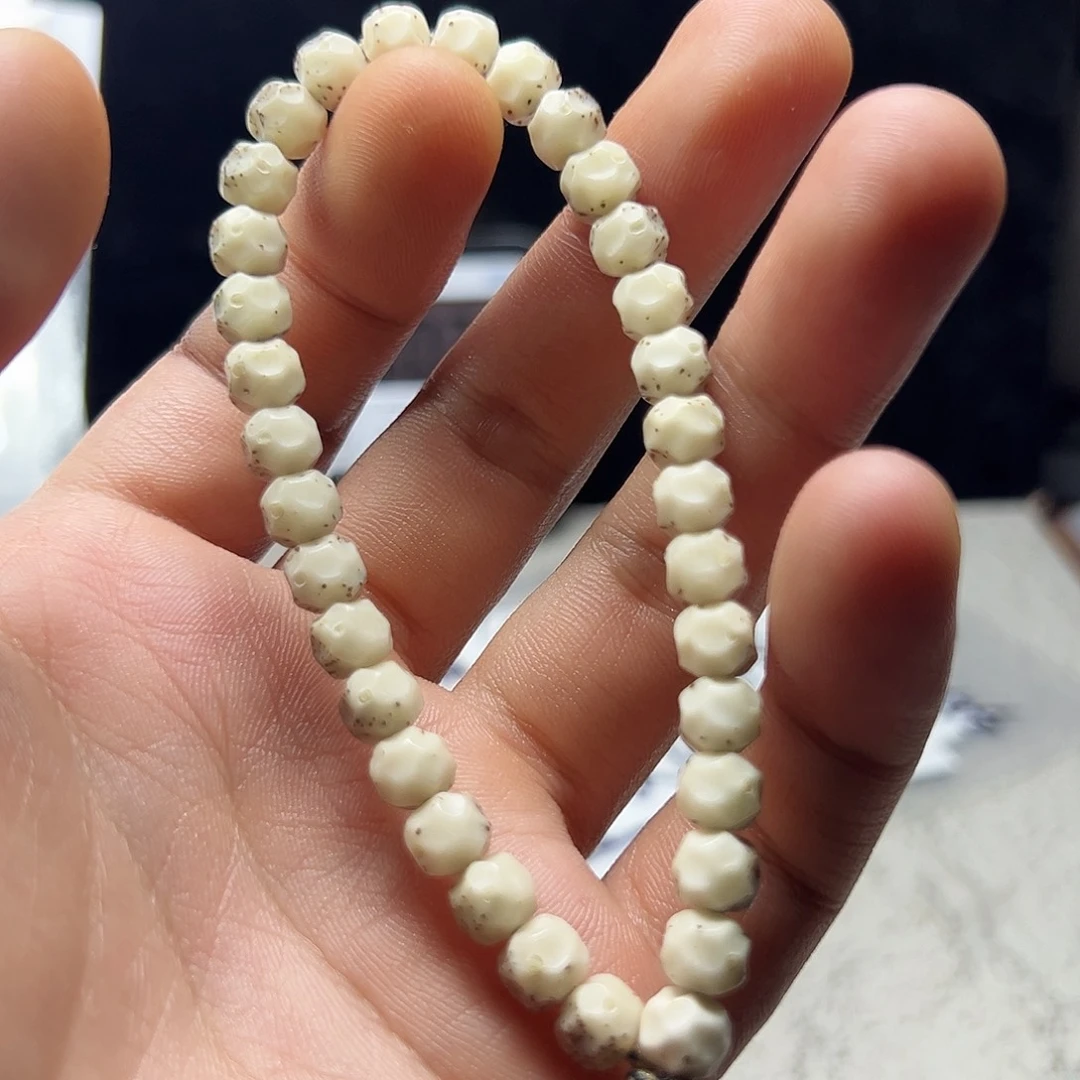 映***️星月菩提吊坠链接16