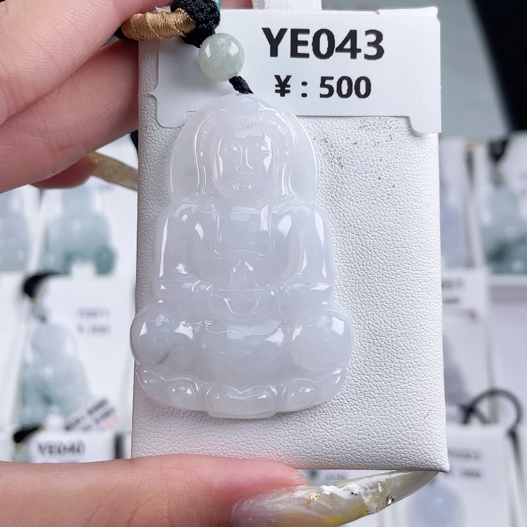 翡翠未镶嵌颈饰YE043