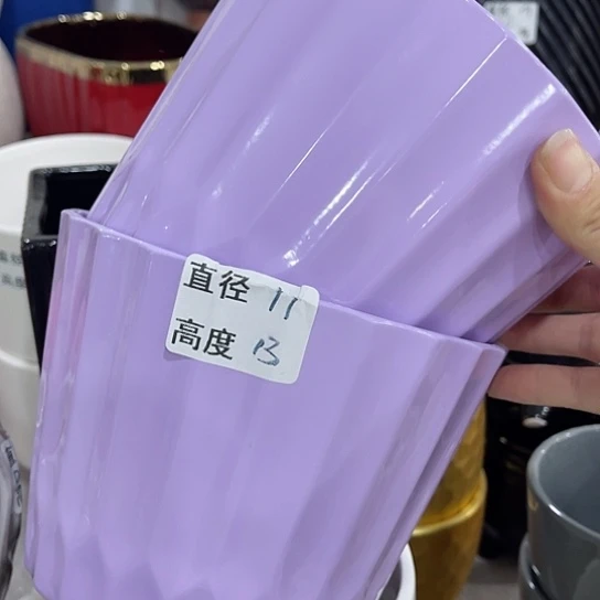 多肉绿植陶瓷花盆9.9包邮，有孔
