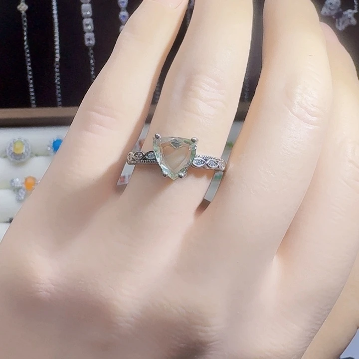银S925镶嵌戒指绿水晶