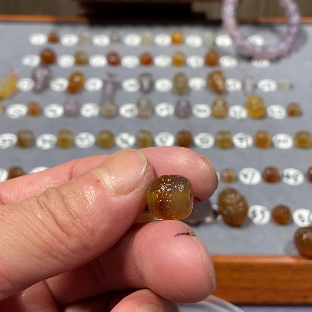 常****玛瑙/玉髓合金颈饰珠