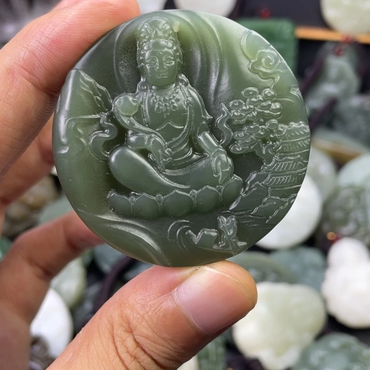 和田玉未镶嵌颈饰