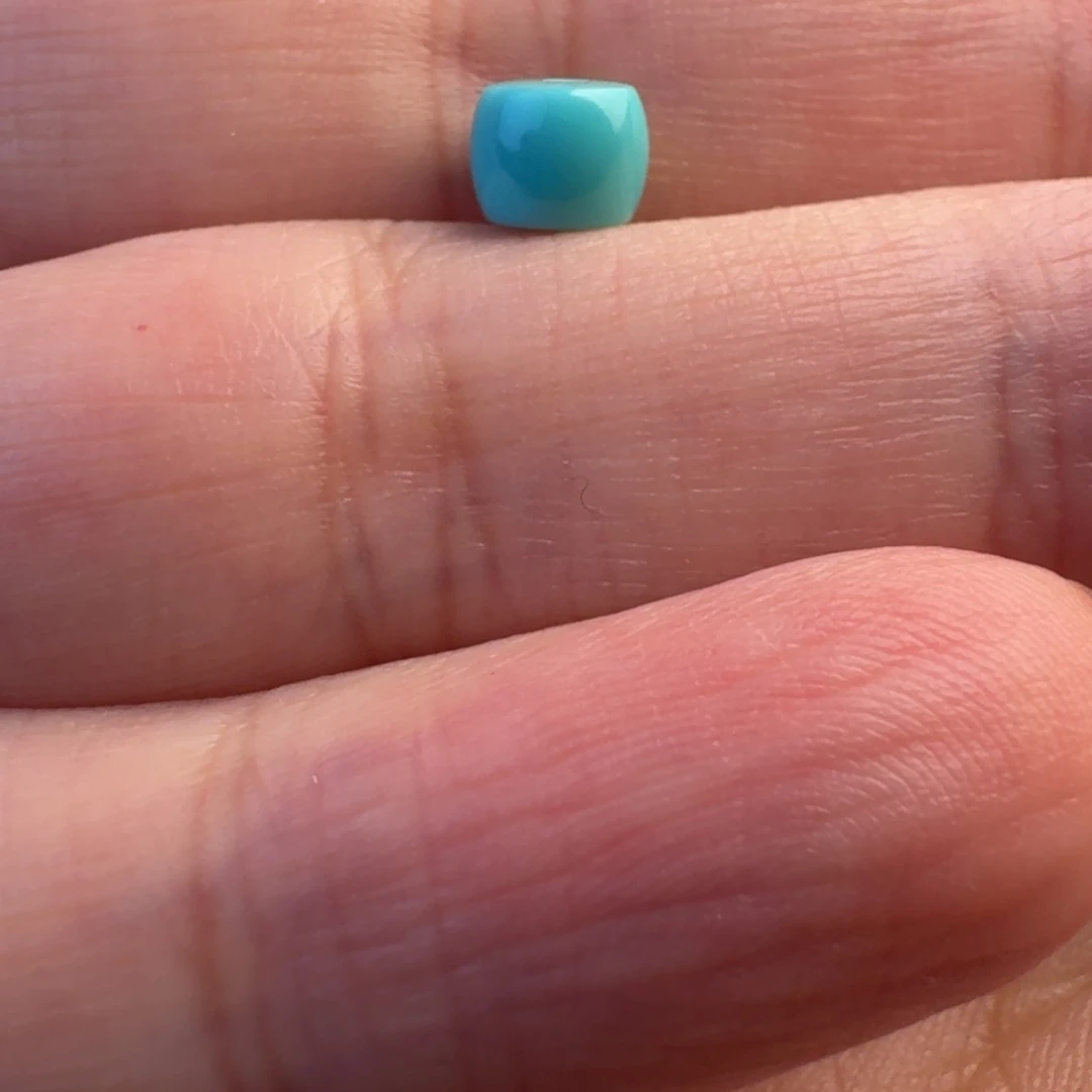 绿松石未镶嵌珠宝奇石6×5mm
