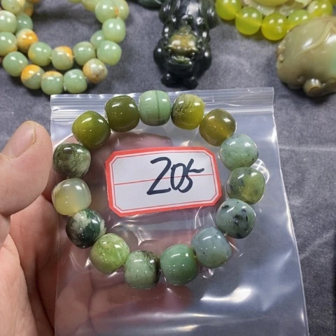 未镶嵌蛇纹石玉手链