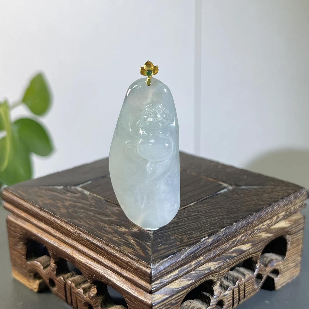 JXW04-83  天然缅甸A货翡翠 18K扣头弥勒佛