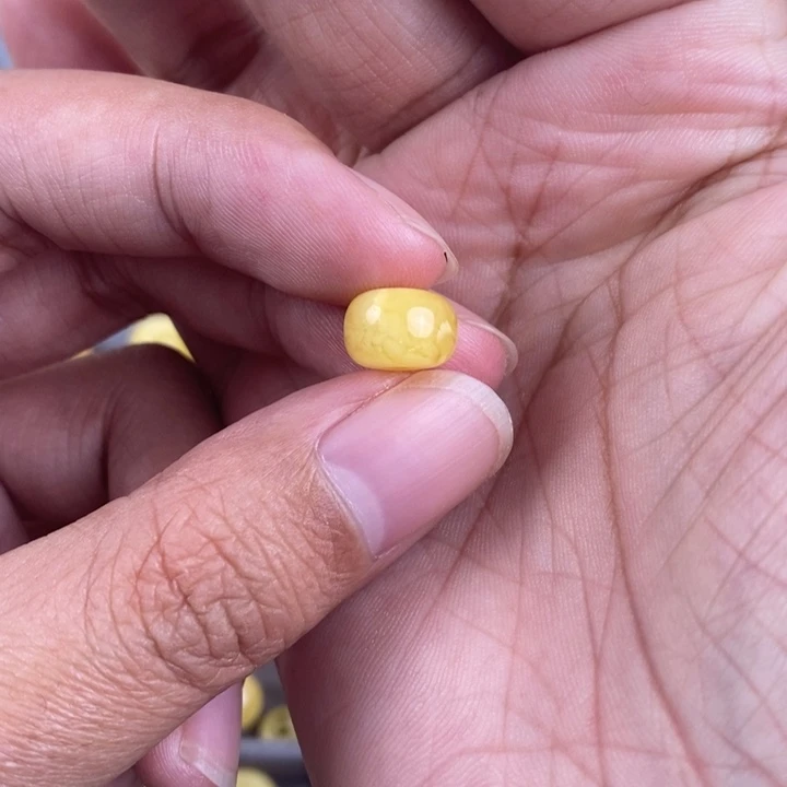 琥珀裸石未镶嵌安*琥珀蜜蜡