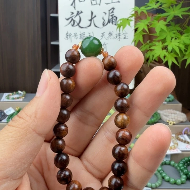 手串未镶嵌和田玉碧玉设计款手串