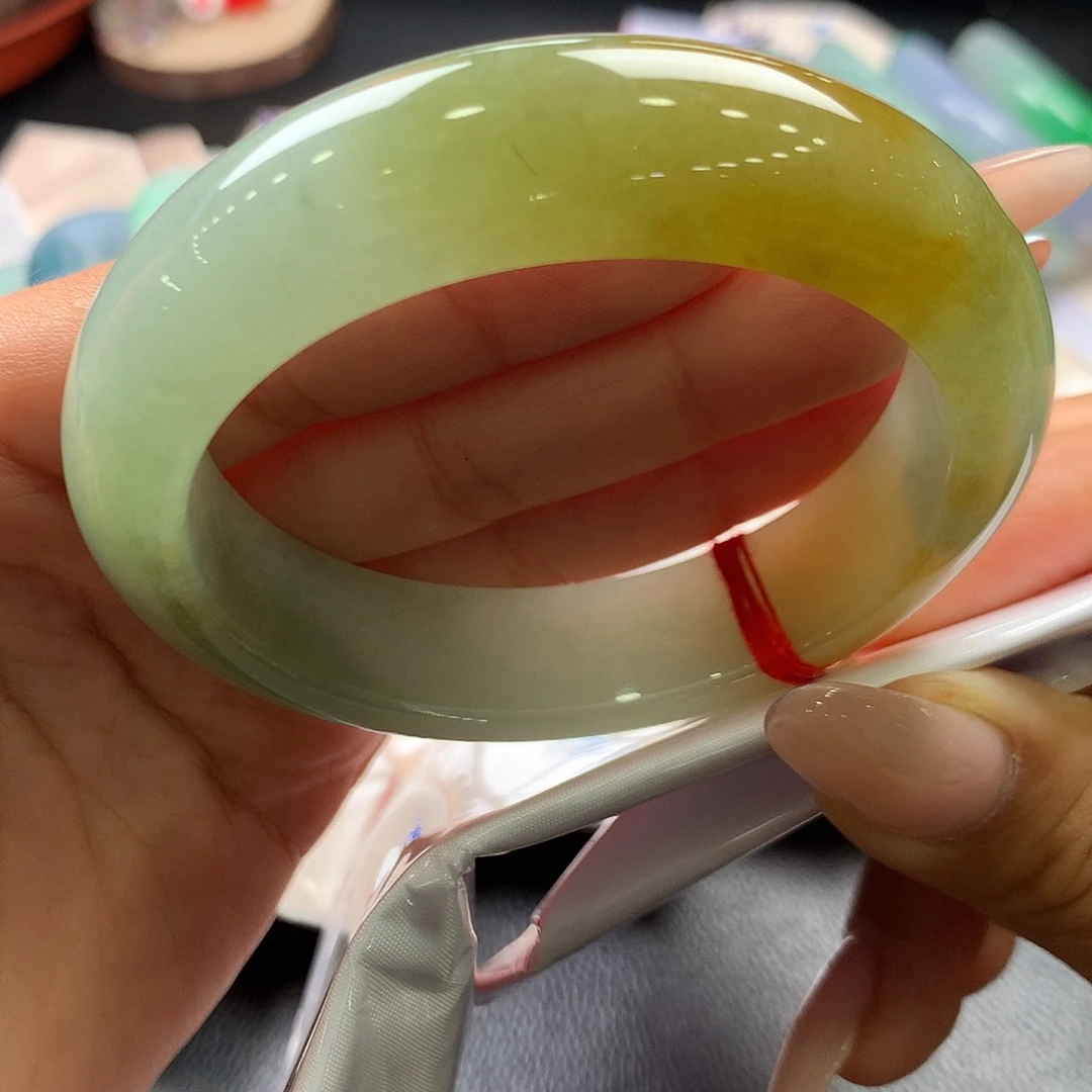 翡翠未镶嵌手镯43号高货大漏大漏大漏！