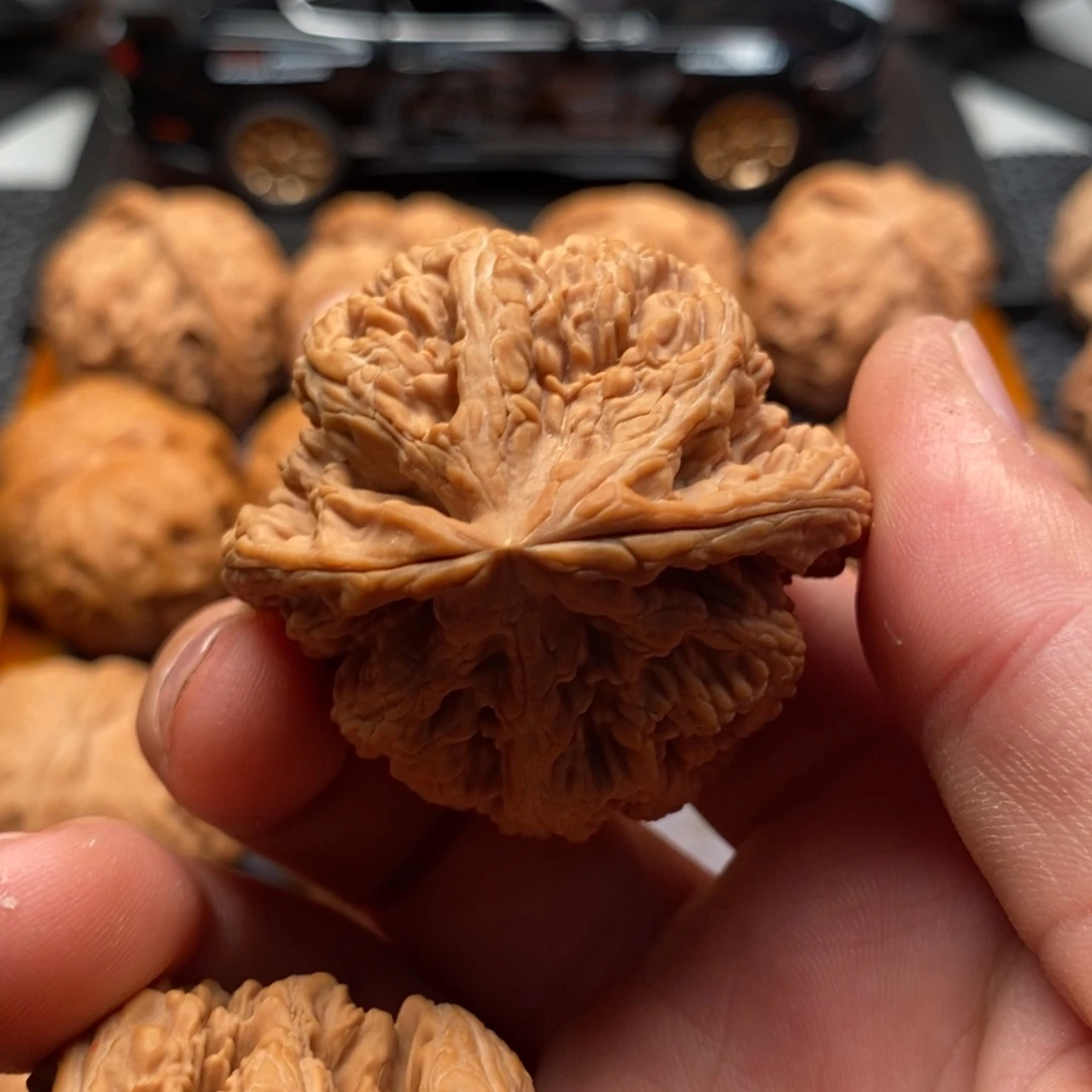 呆***弟文玩核桃精品对粗筋全品46