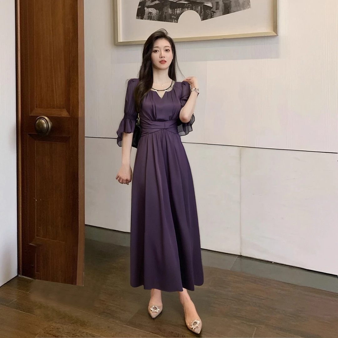 A【有里布】2025新款高冷御姐风设计感梨形身材高腰紫色连衣裙D0805