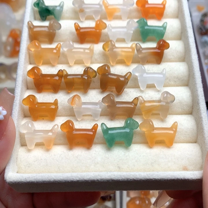 玛瑙/玉髓未镶嵌玛瑙腊肠狗/只