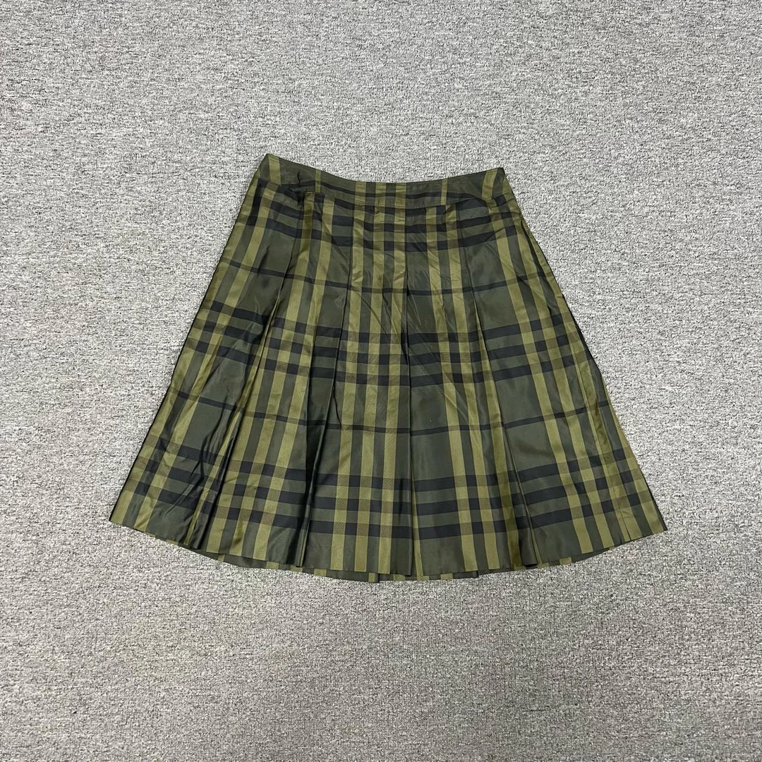 99新 BURBERRY/博柏利 绿色 经典格纹 半身裙 44码 巨大