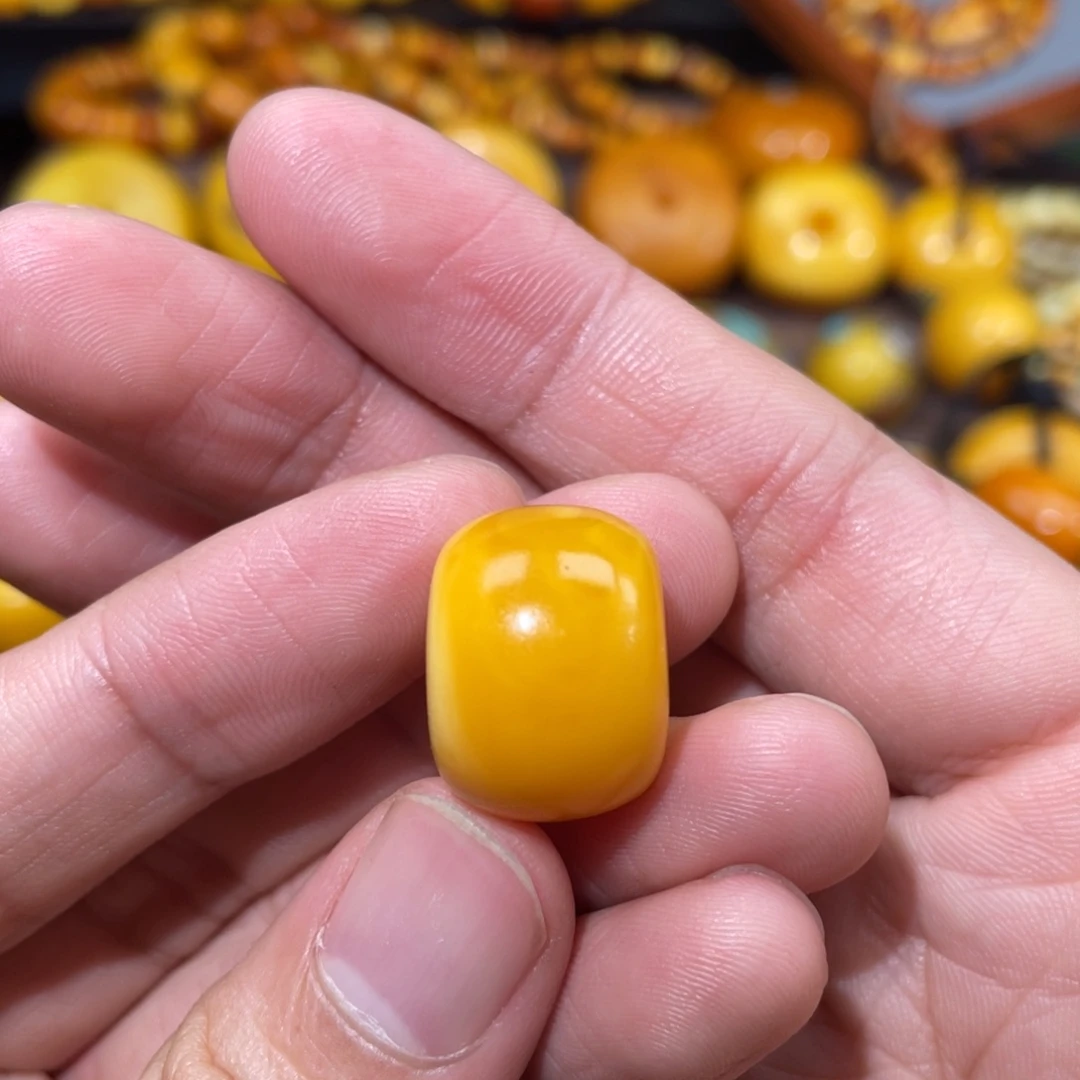 蜜蜡未镶嵌裸石直径19