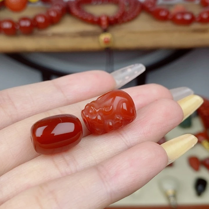 如***画玛瑙/玉髓未镶嵌颈饰