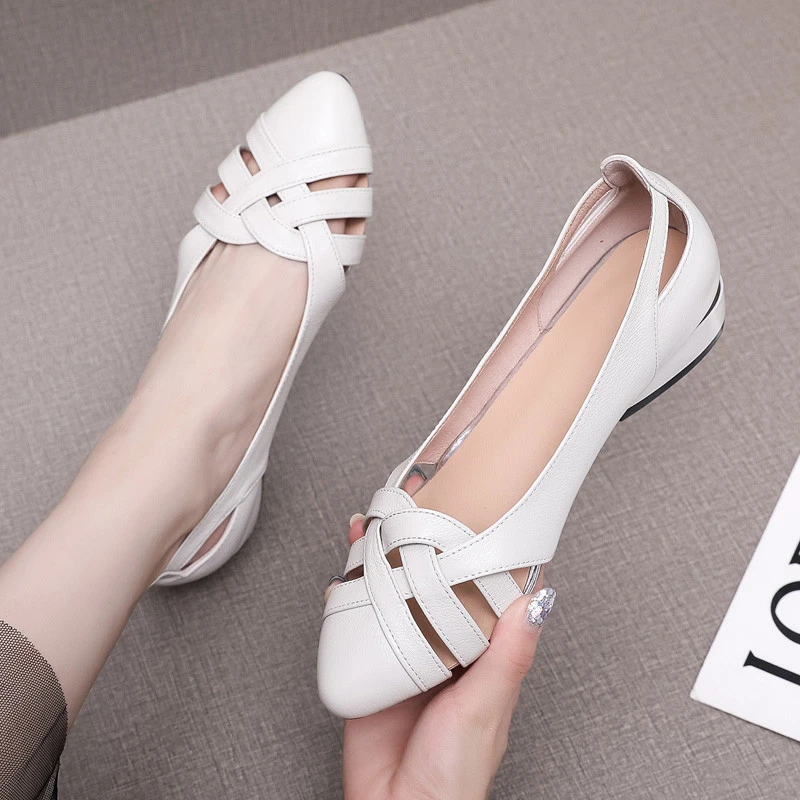 凉鞋女夏季真皮平底镂空女鞋2025年新款低跟单鞋大码妈妈鞋软皮鞋