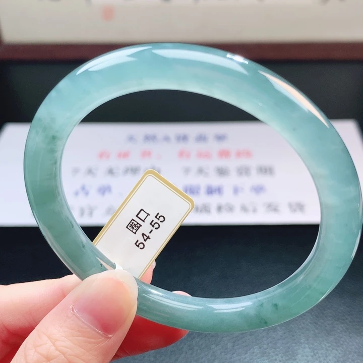 翡翠未镶嵌手镯翡翠手镯17