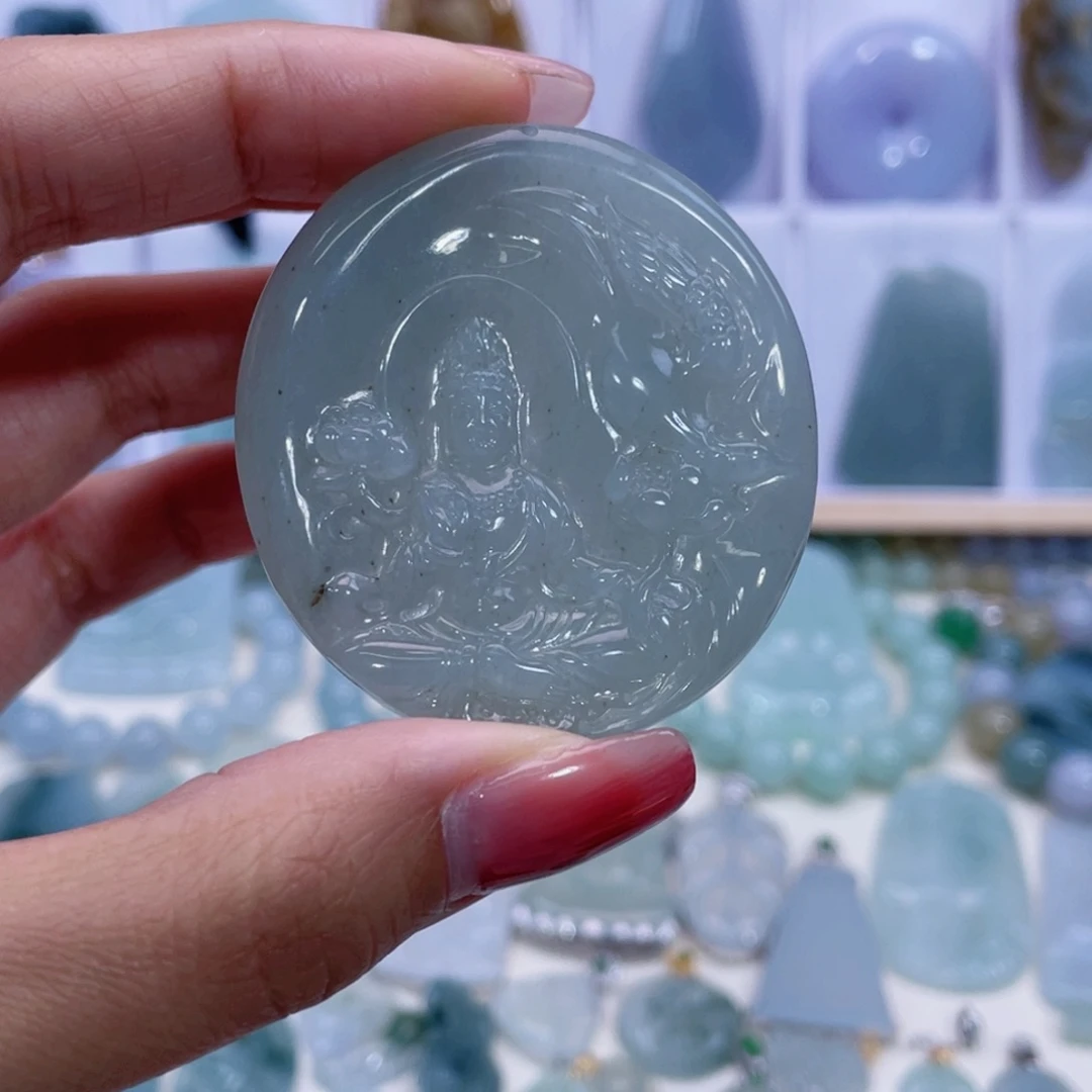 翡翠颈饰未镶嵌长****多