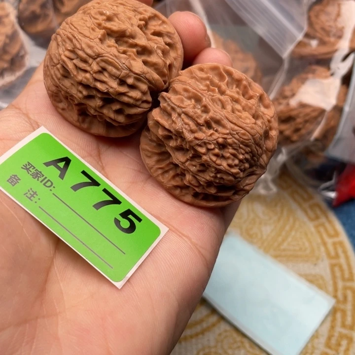 把件文玩核桃核桃