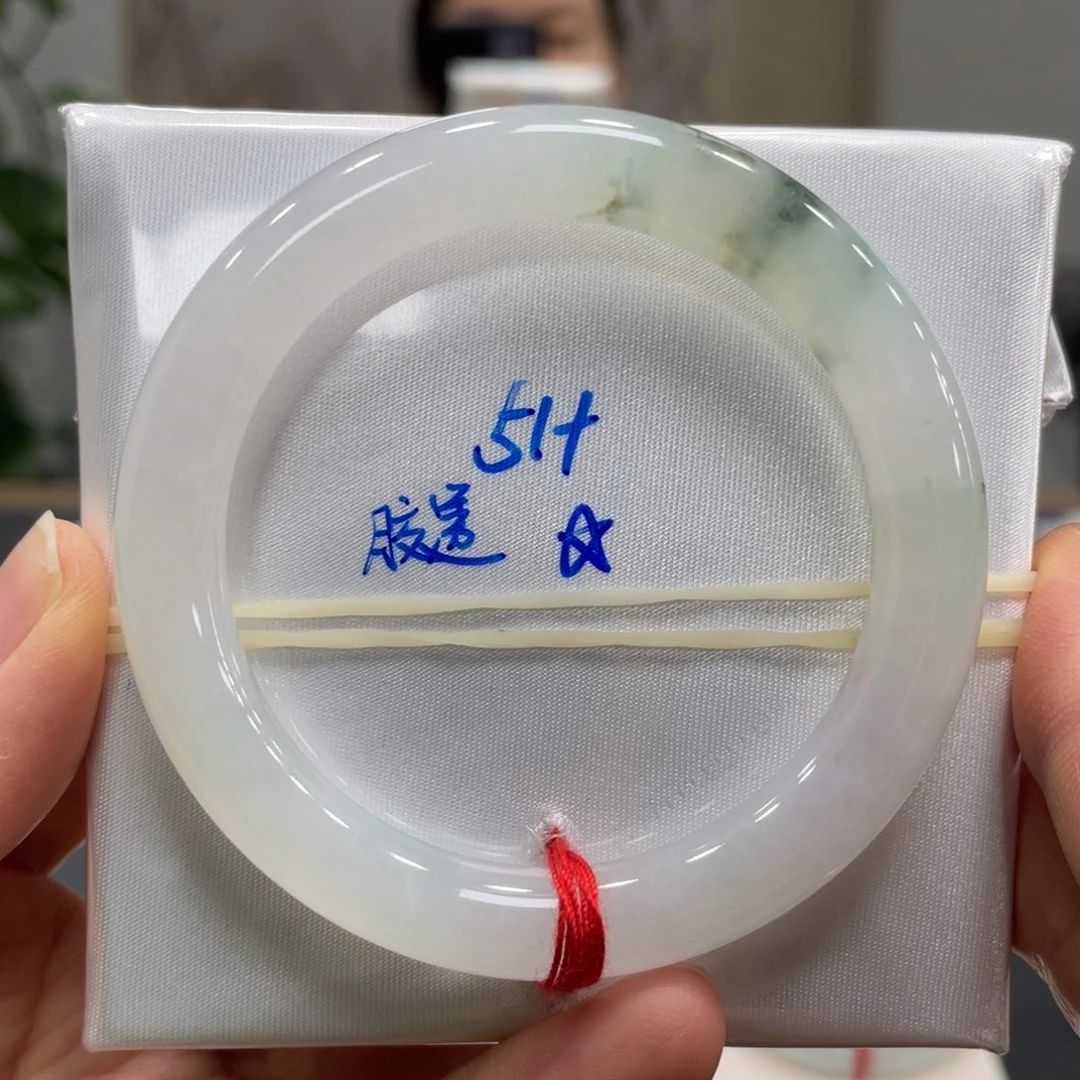 翡翠未镶嵌手镯翡翠