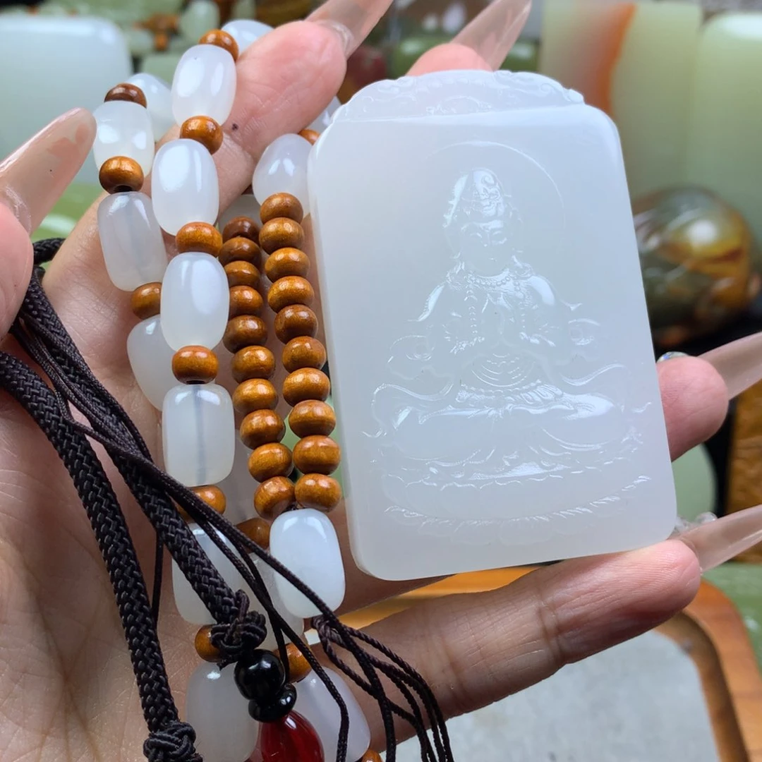 新疆昆仑山料观音