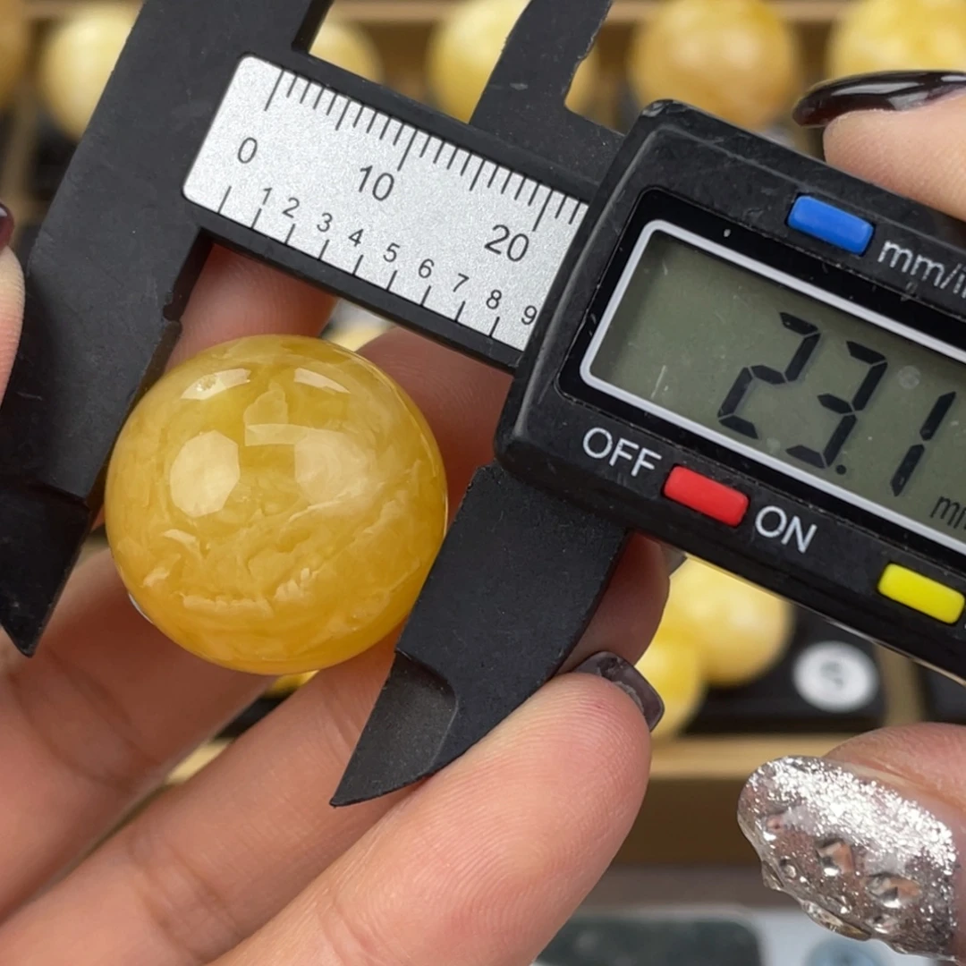 琥珀未镶嵌裸石微瑕326