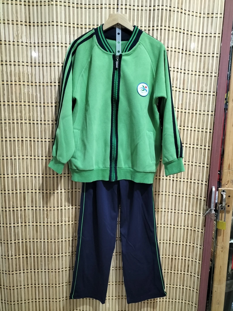 安阳市东南营秋季校服