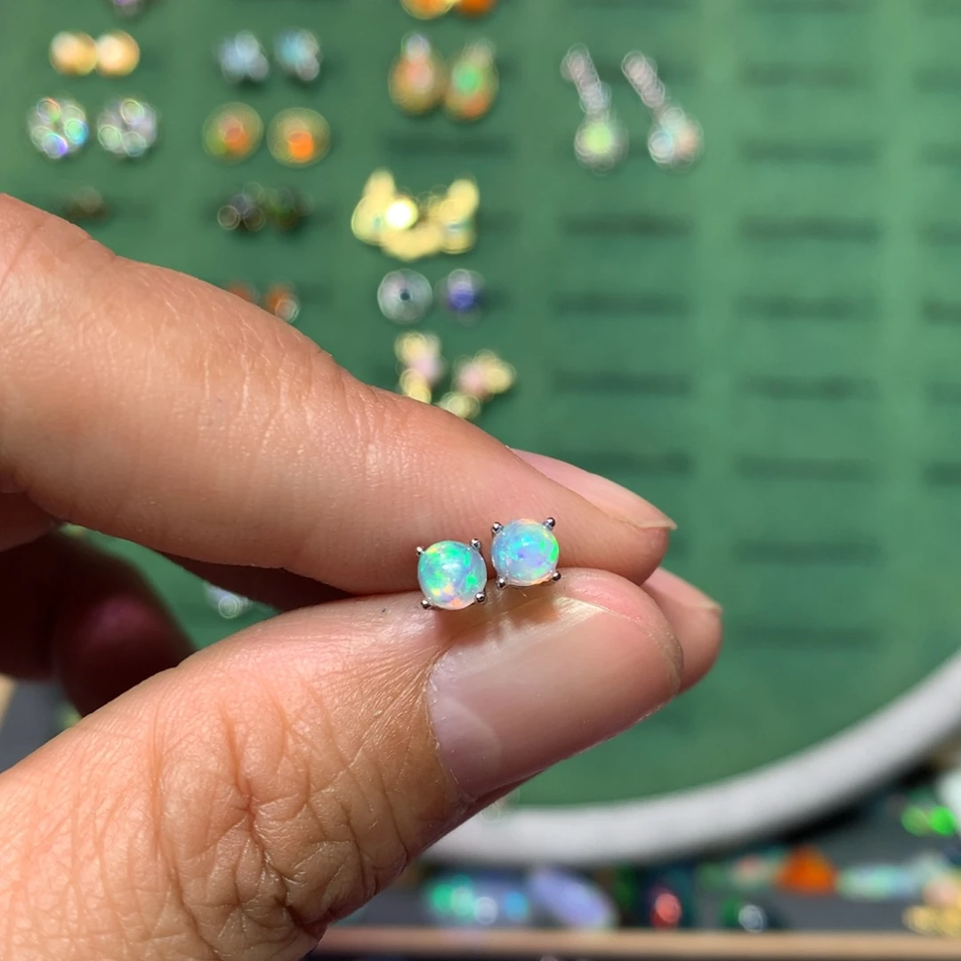 欧泊耳钉款式银S925镶嵌