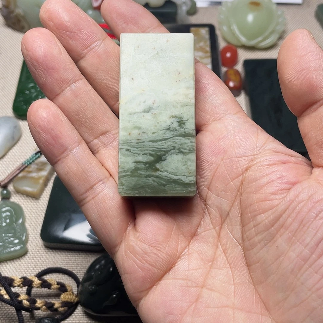 糖***骨和田玉（糖玉）未镶嵌颈饰