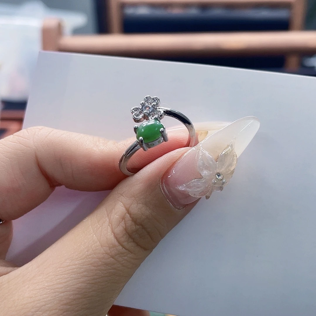 翡翠未镶嵌颈饰天然翡翠Ａ货