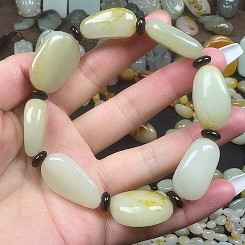 未镶嵌手串和田玉