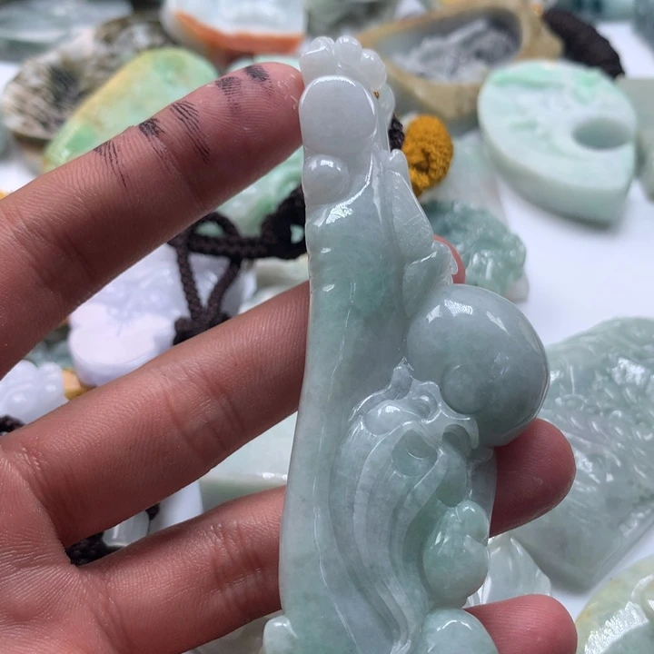 颈饰未镶嵌翡翠保真天然a货翡翠