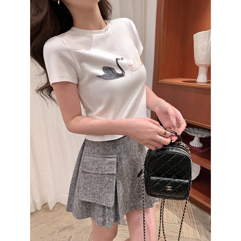 浪漫天鹅湖 秒变纤细身形 加厚磨毛小短T恤