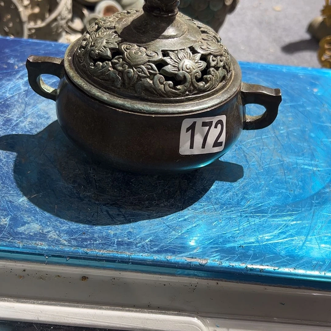 上***窗微瑕疵黄铜摆件工艺品