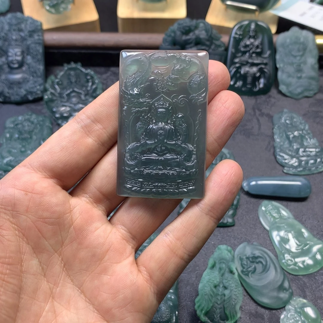 阿***琪翡翠未镶嵌挂件翡翠未镶嵌挂件