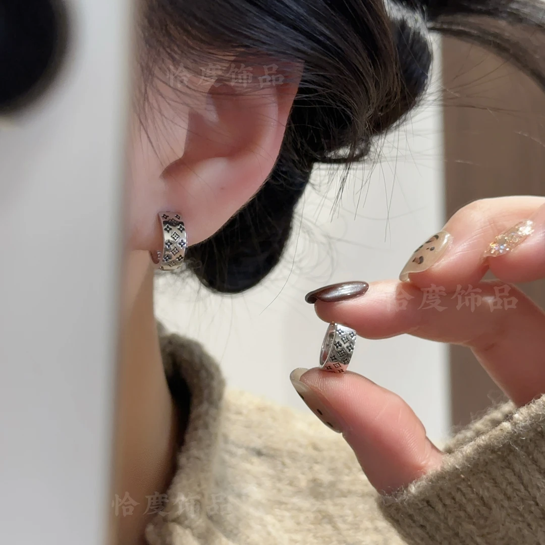 【恰度】秋日新款法式简约气质图案纹理耳扣