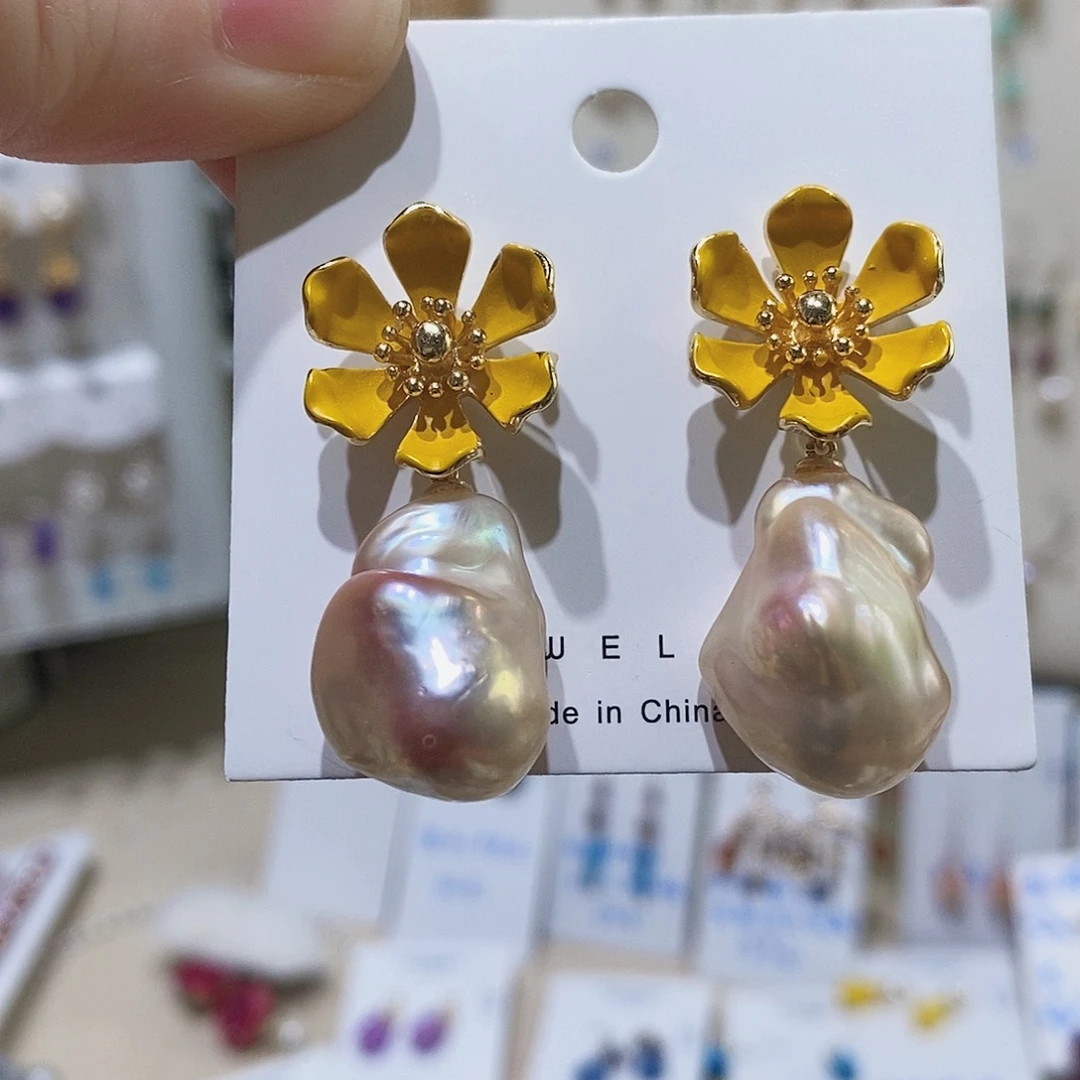 银S925镶嵌耳饰淡水珍珠