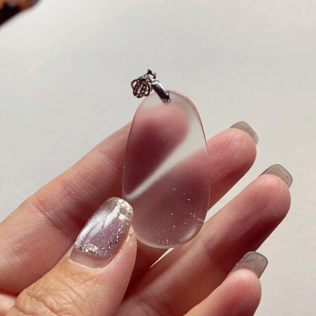 石英质玉未镶嵌颈饰