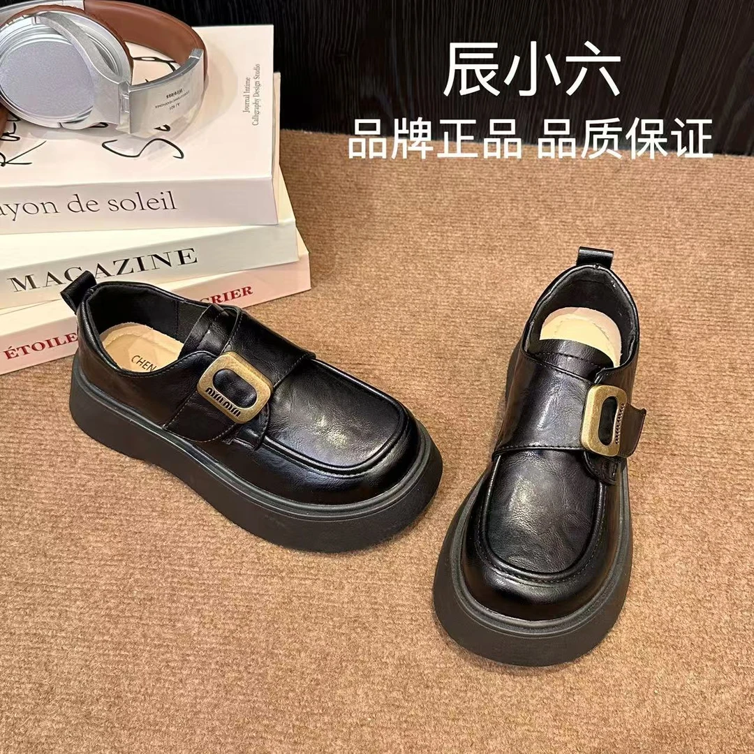 辰小六【厚底真皮乐福鞋】韩版英伦复古搭扣乐福鞋