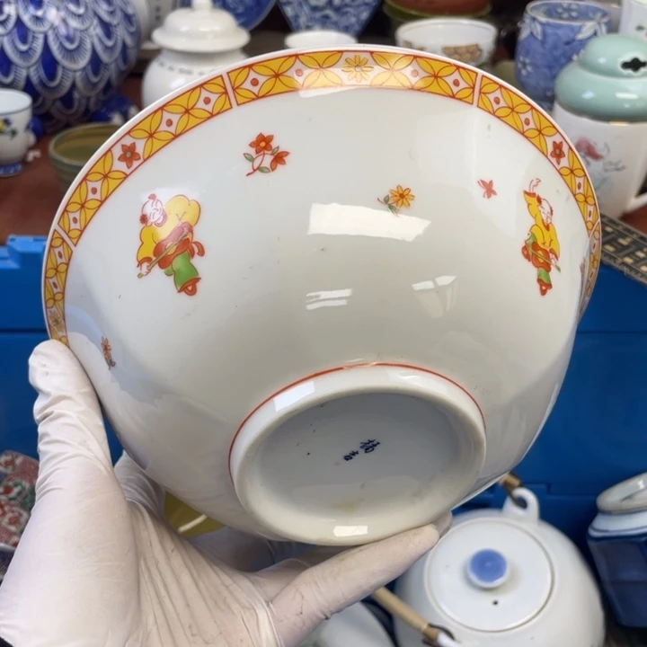 他家瓷器真美…开播了