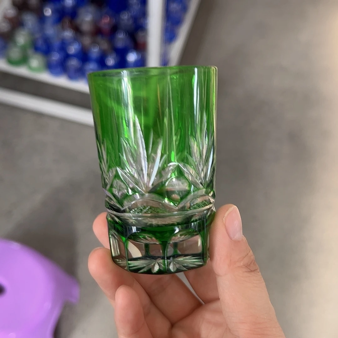 水晶玻璃平底款微瑕一个