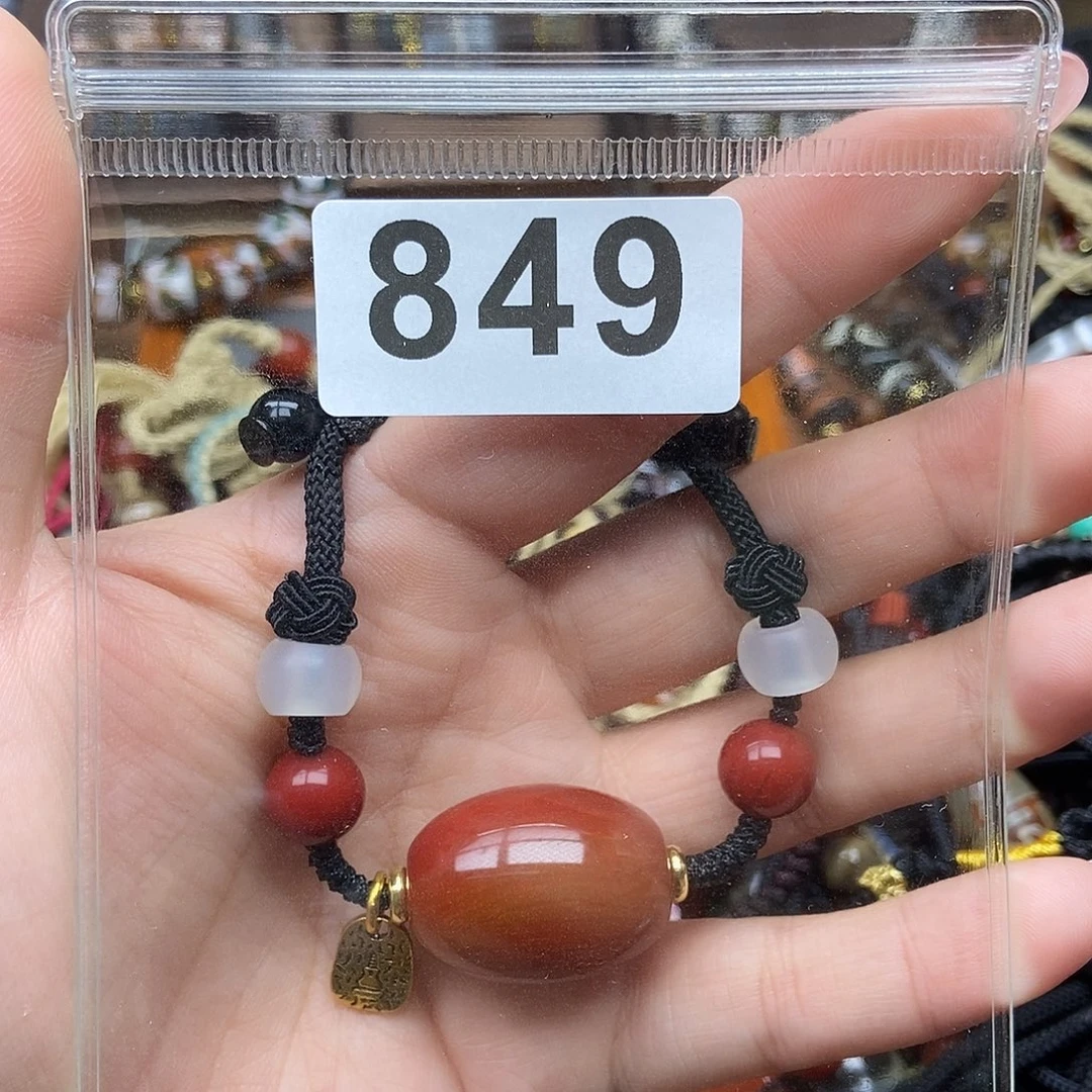 未镶嵌颈饰玛瑙/玉髓